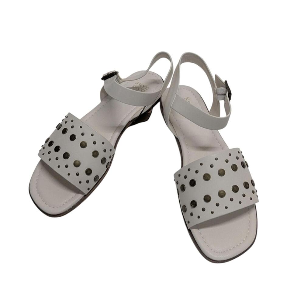 White Sandals‎ with Cutout Design